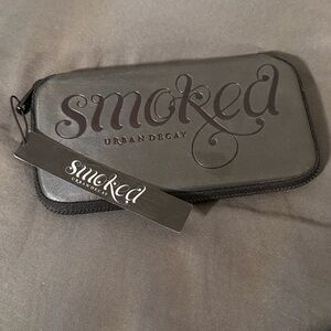 Urban Decay Smoked Palette